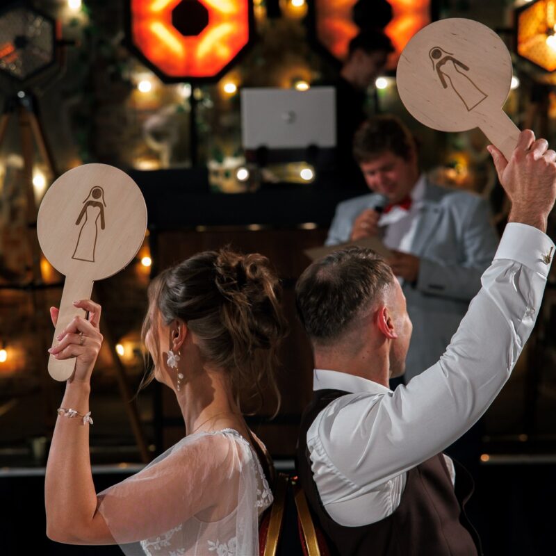 Drewniane tabliczki na test zgodności