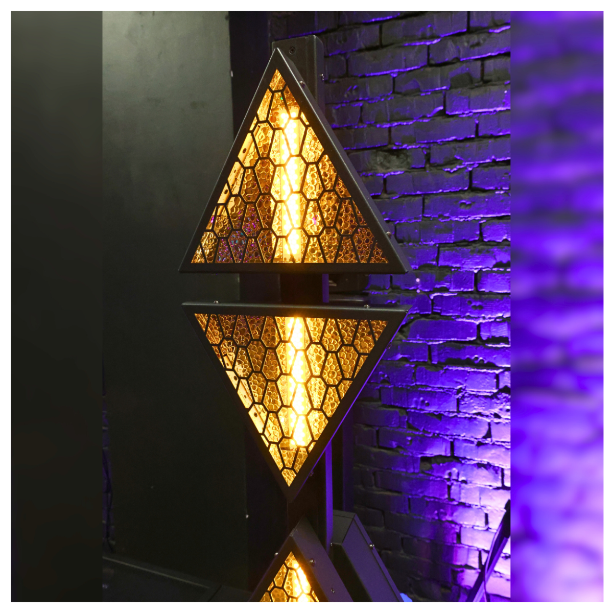 EVOLIGHTS LUMEN ONE – reflektor sceniczny retro 6x60W WW + 96x0,5W RGB LED DMX - obrazek 7