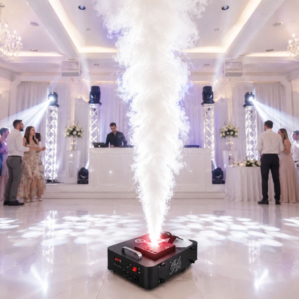 LIGHT4ME JET 1500 LED – pionowa wytwornica dymu 1500W RGB DMX + pilot - obrazek 7